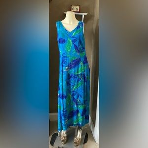 Vintage S. L. Fashions Petites Women’s Maxi Dress size 8P, leaves print